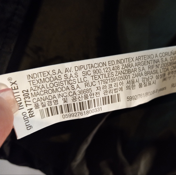 Zara Kids Collections Boys Puffer 8/9 Black Sleeveless Hooded Zippered Vest - Picture 7 of 14